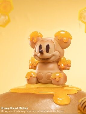 HONEY BREAD MICKEY - Pop Mart Disney Mickey Childhood Of Boundless Imagination